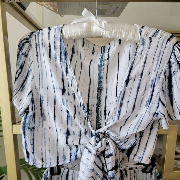 Vestique Tie Dye Matching Set Top Size Medium and Pants Size Large - Picture 4 of 8